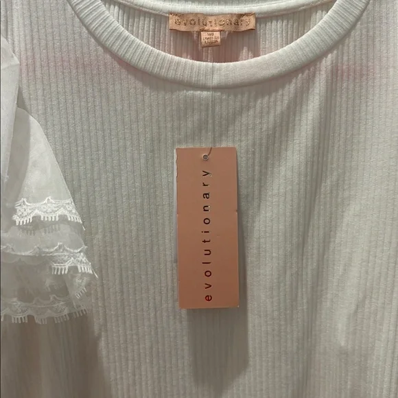 White Puff Sleeve Lace Top - Brand Unknown - Picture 2 of 6